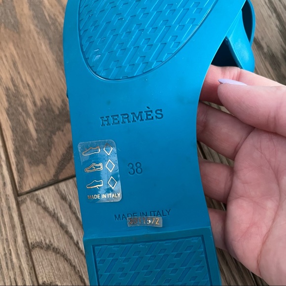Hermes slippers - Picture 5 of 7
